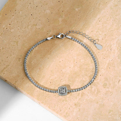 Luxurious Dazzling Square Shape Banquet Bracelet