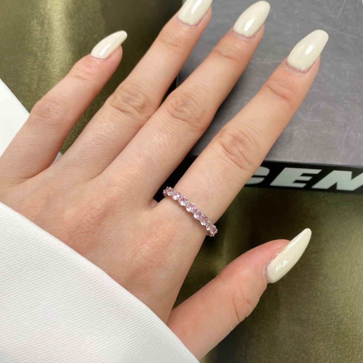 Sparkling Round Cut Tennis Ring