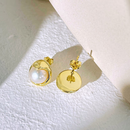 Dainty Bread Pearl Earrings