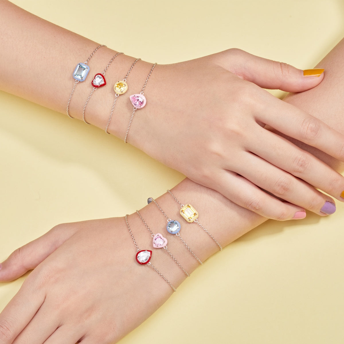 2,0 Karat funkelndes buntes Smaragdschliff-Tagesarmband