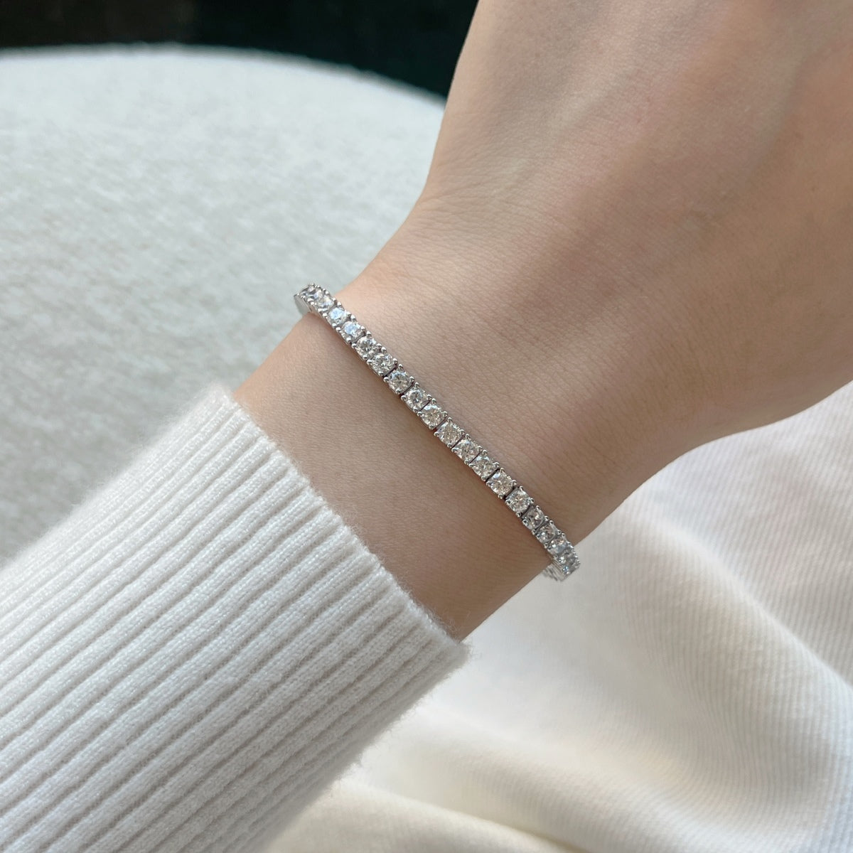 Dainty Charming Round Cut Tennis Bracelet