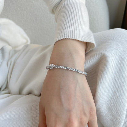 Dainty Charming Round Cut Tennis Bracelet