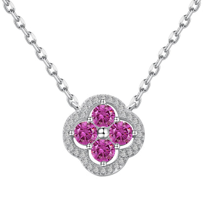 Exquisite Necklace With Four-Leaf Clover Flower Design