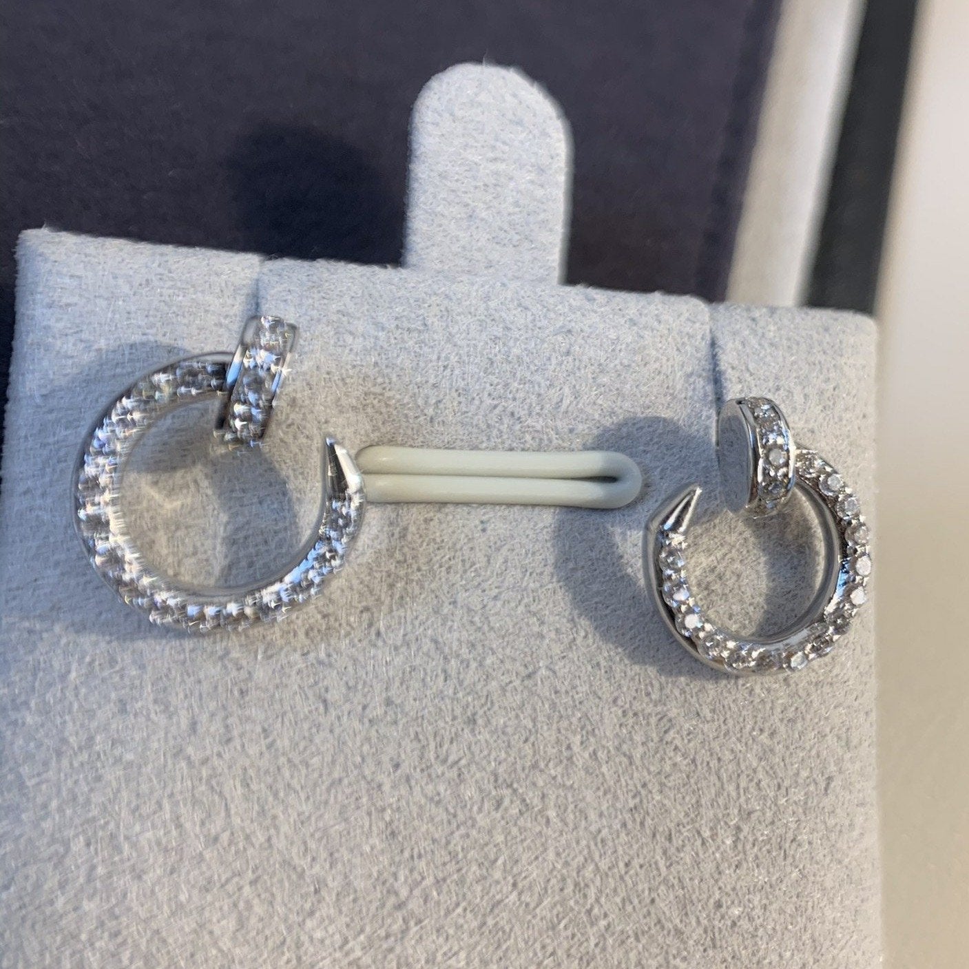 [Love More]JUSTE EARRINGS SILVER DIAMONDS