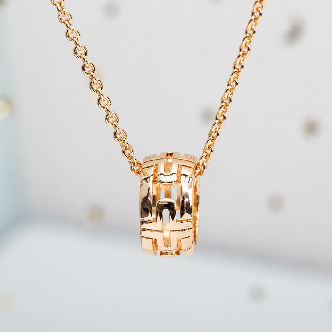 [Love More]PARENTESI NECKLACE PINK GOLD