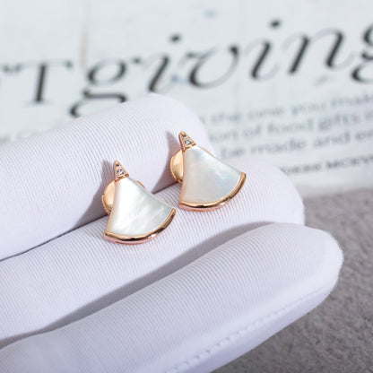 [Love More]DIVAS DREAM EARRINGS PINK GOLD