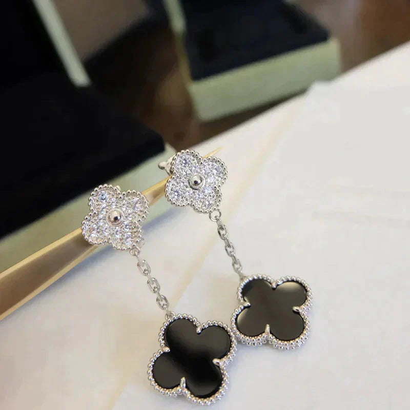 [Love More]CLOVER 2 MOTIFS DIAMOND ONYX OHRRINGE SILBER