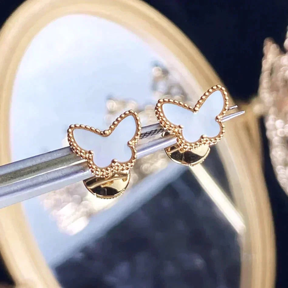 [Love More]SWEET BUTTERFLY MOP EARSTUDS