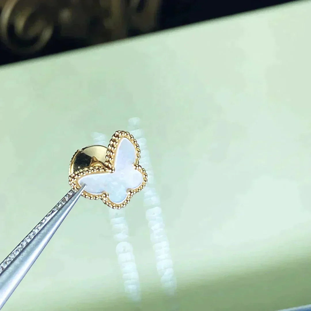 [Love More]SWEET BUTTERFLY MOP EARSTUDS