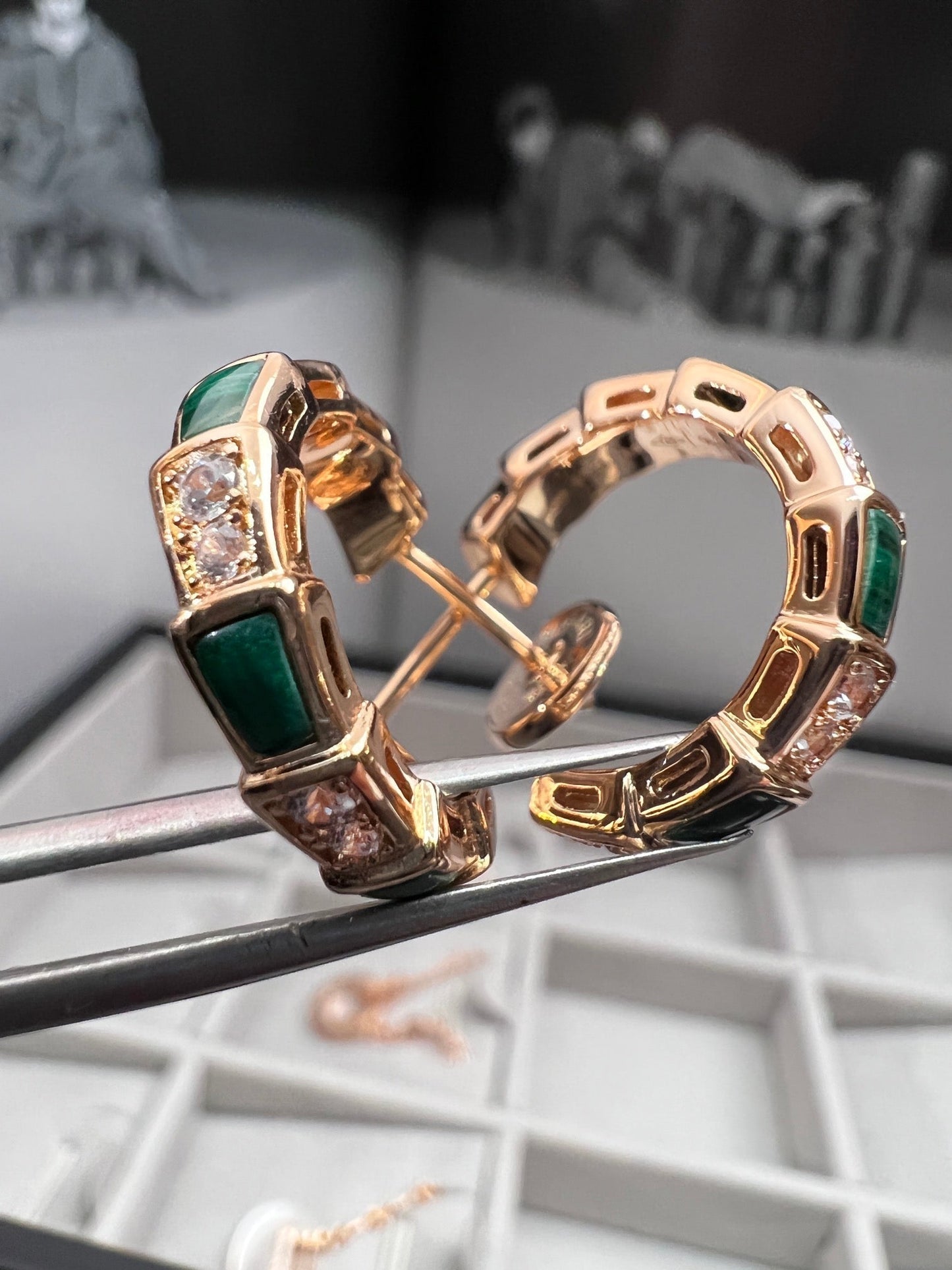 [Love More]SERPENTI MALACHIT ROTGOLD OHRRINGE