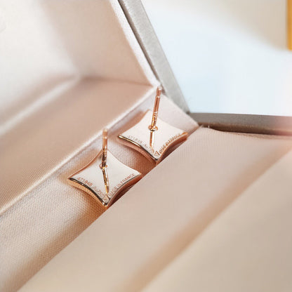 [Love More]STAR MOP PINK GOLD EARRINGS