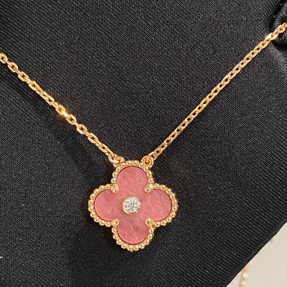 [Love More]CLOVER 15MM DIAMOND RHODONITE NECKLACE