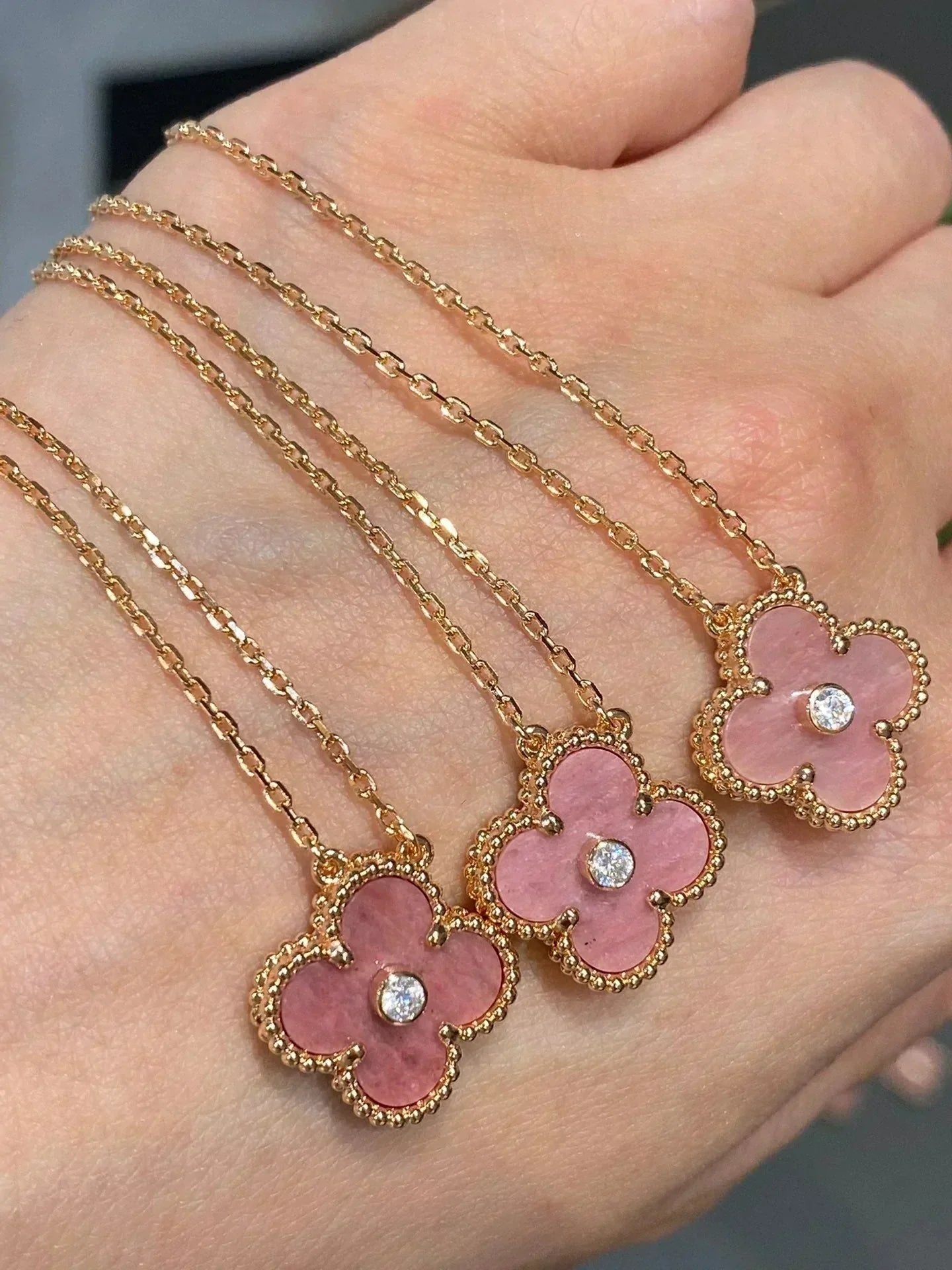 [Love More]CLOVER 15MM DIAMOND RHODONITE NECKLACE