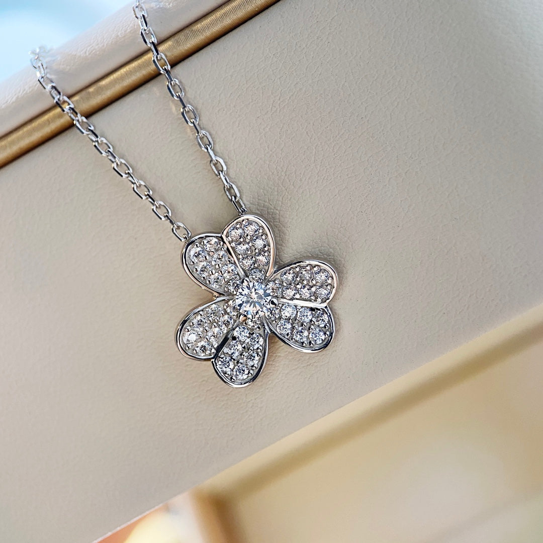 [Love More]CLOVER DIAMANT HALSKETTE SILBER