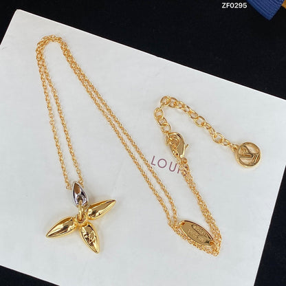 [Love More]LOUISETTE PEDANT GOLD NECKLACE