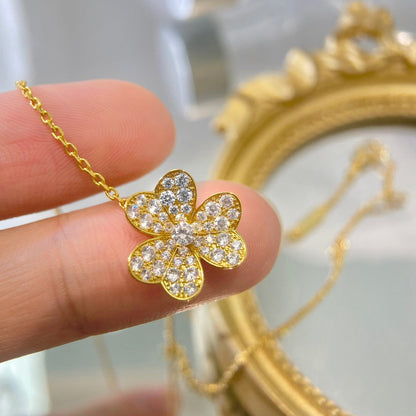 [Love More]FLOWER DIAMOND NECKLACE