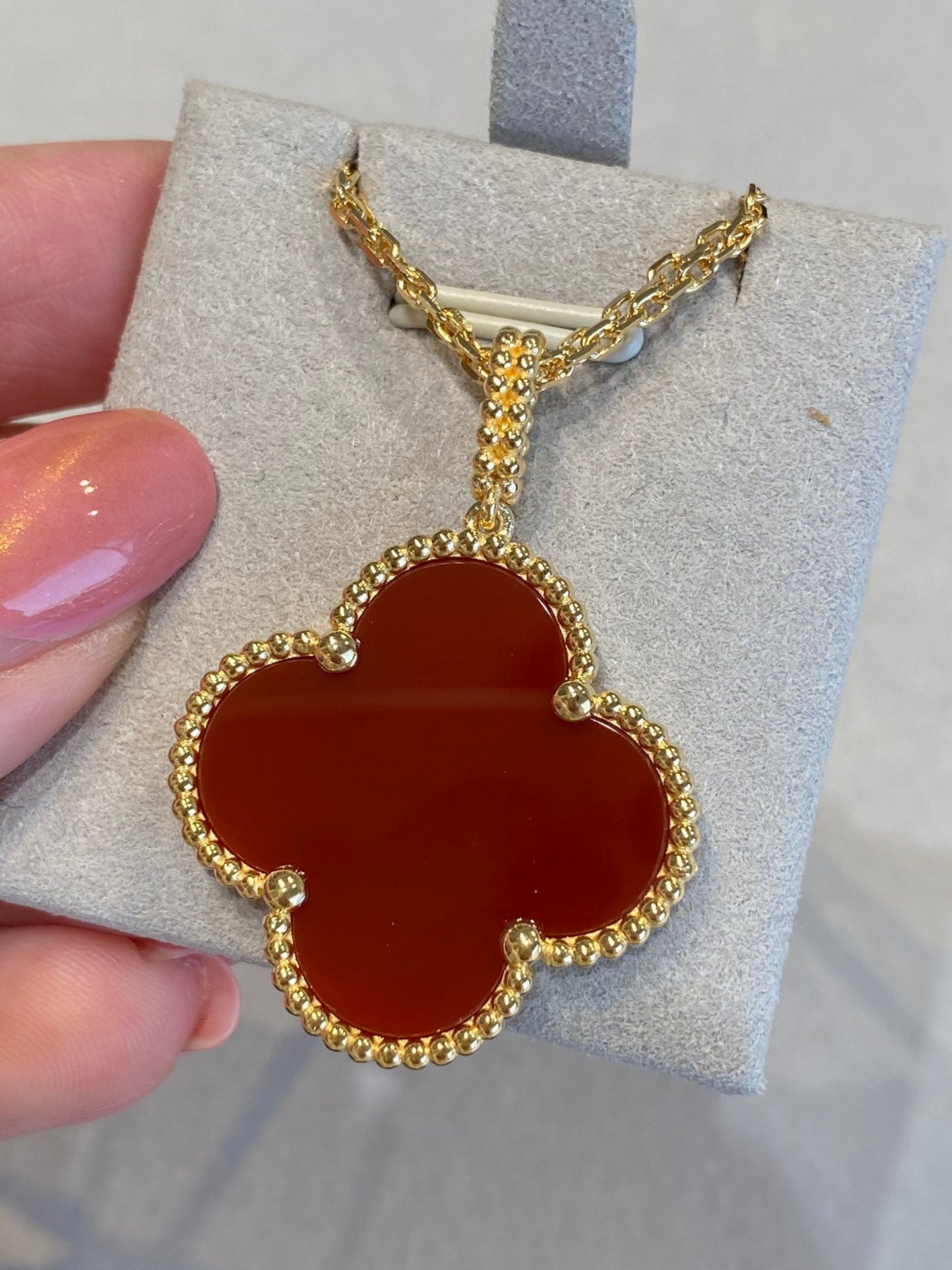 [Love More]CLOVER 25MM NECKLACE GOLD CARNELIAN