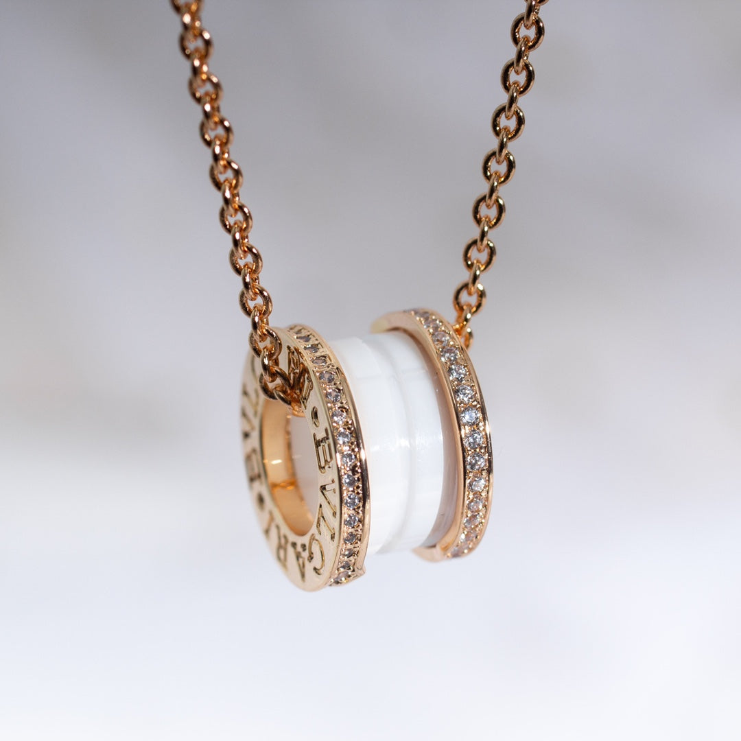 [Love More]ZERO 1 WHITE CERAMIC PINK GOLD DIAMOND NECKLACE