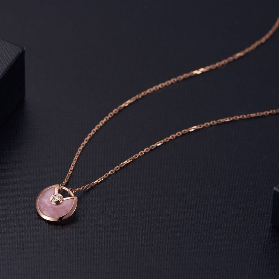 [Love More]AMULETT ROSÉGOLD ROSA MOP HALSKETTE