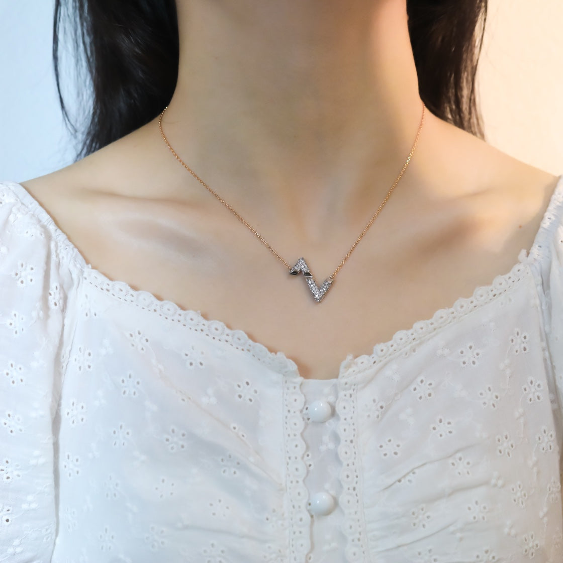 [Love More]VOLT SILVER DIAMOND PEDANT NECKLACE