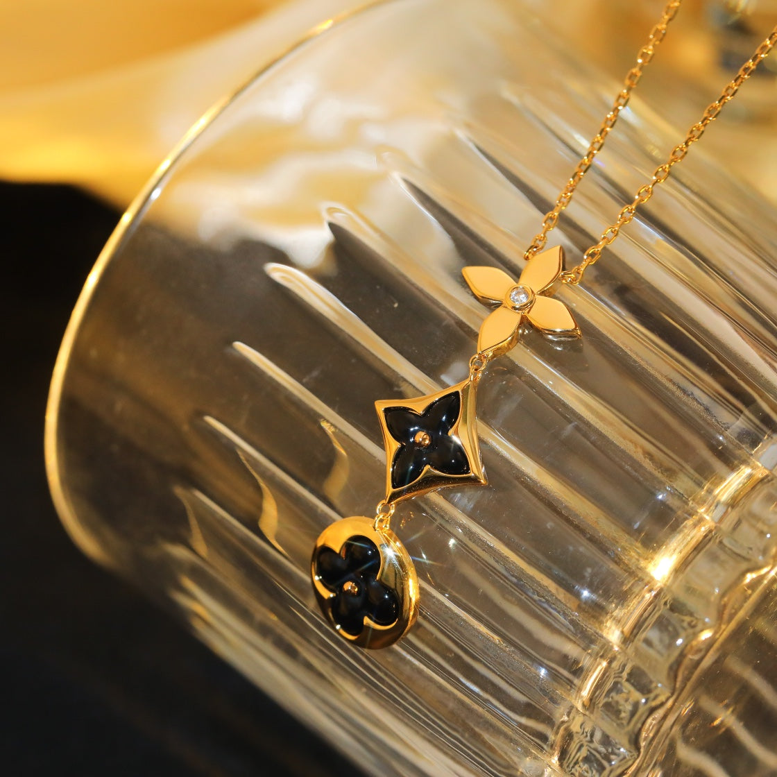 [Love More]STAR AND SUN ONYX PINK GOLD NECKLACE