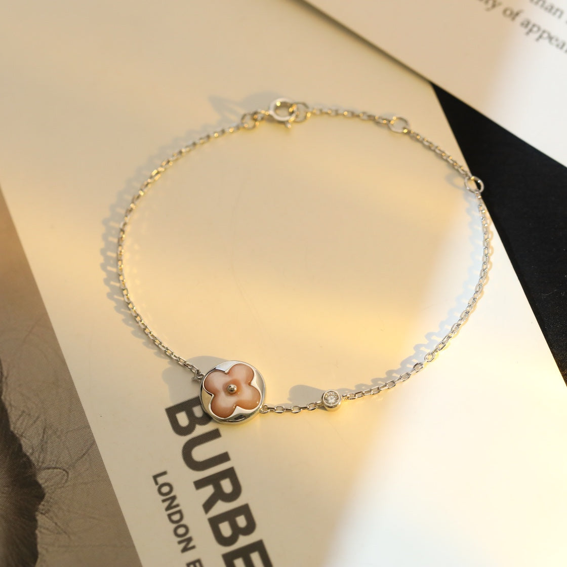 [Love More]SUN MOTIF PINK MOP SILVER BRACELET