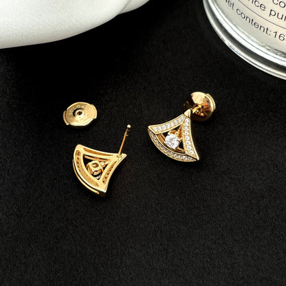 [Love More]DREAM MINI DIAMOND STUD EARRINGS