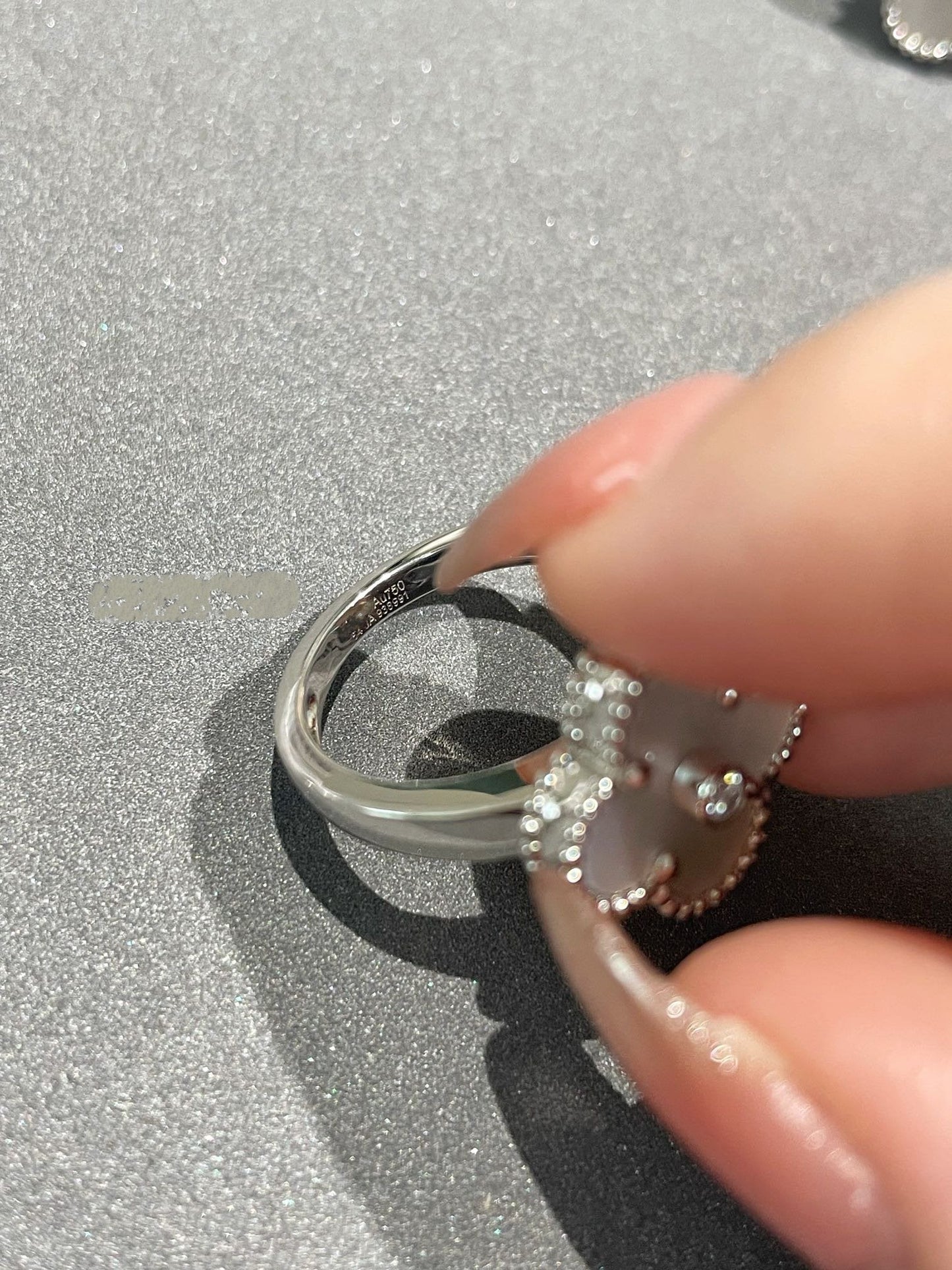 [Love More]CLOVER SILVER MOP DIAMOND RING