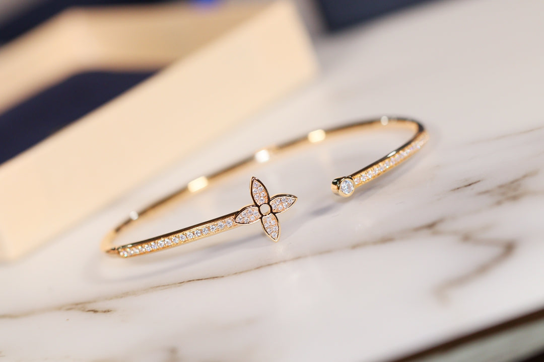 [Love More]IDYLLE GOLD OFFENES ARMBAND MIT DIAMANTEN