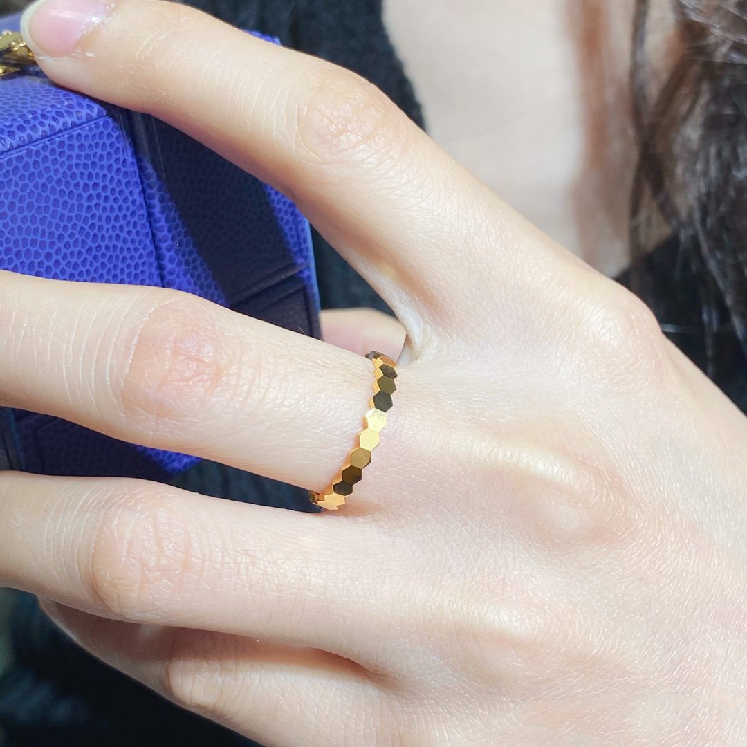 [Love More] BEE LOVE KLEINER RING