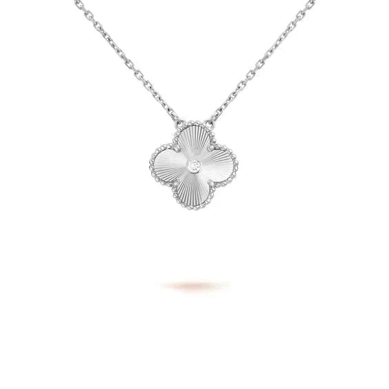 [Love More]CLOVER 15MM DIAMANT LASER HALSKETTE SILBER