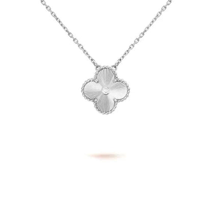 [Love More]CLOVER  15MM DIAMOND LASER NECKLACE SILVER