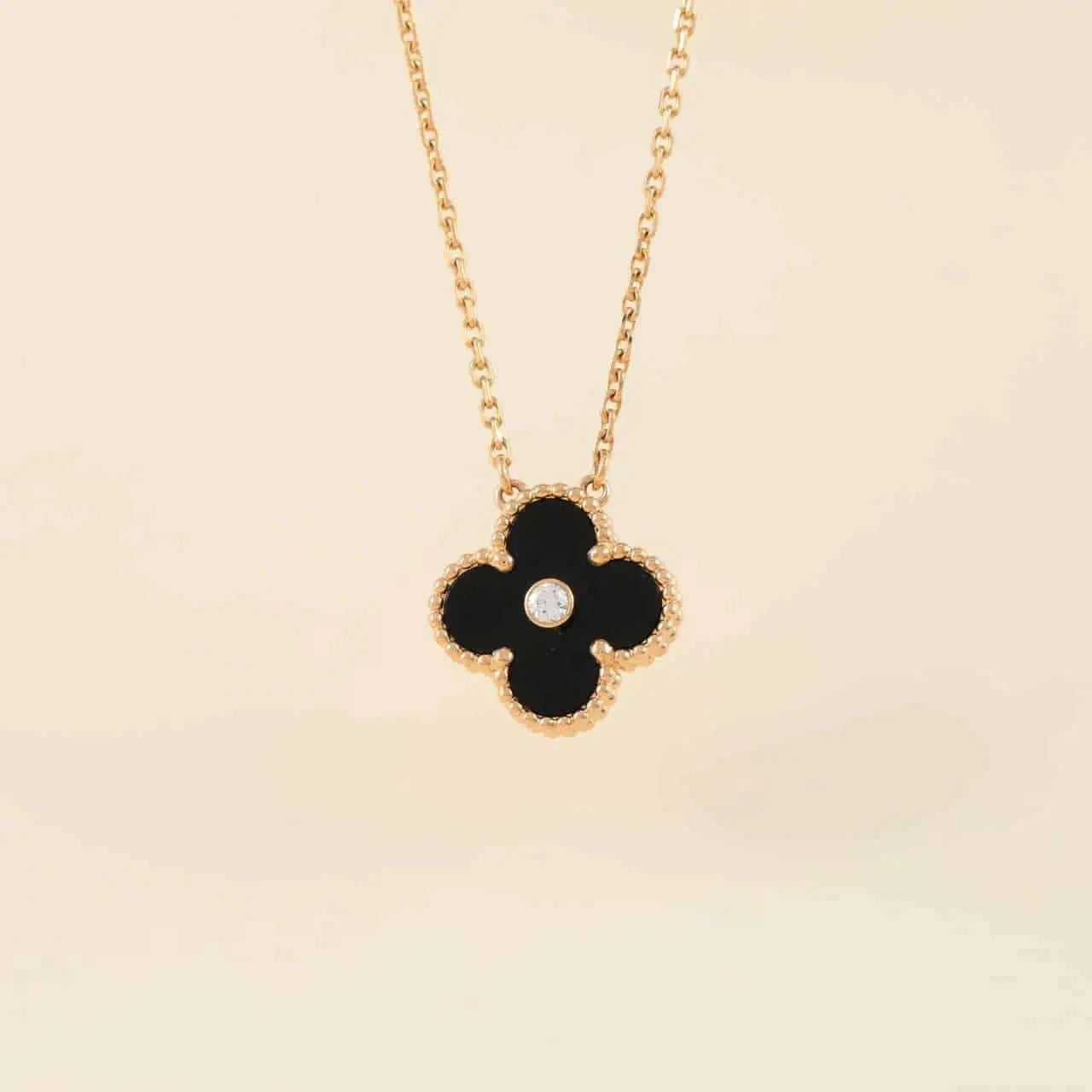 [Love More]CLOVER 15MM DIAMOND ONYX NECKLACE