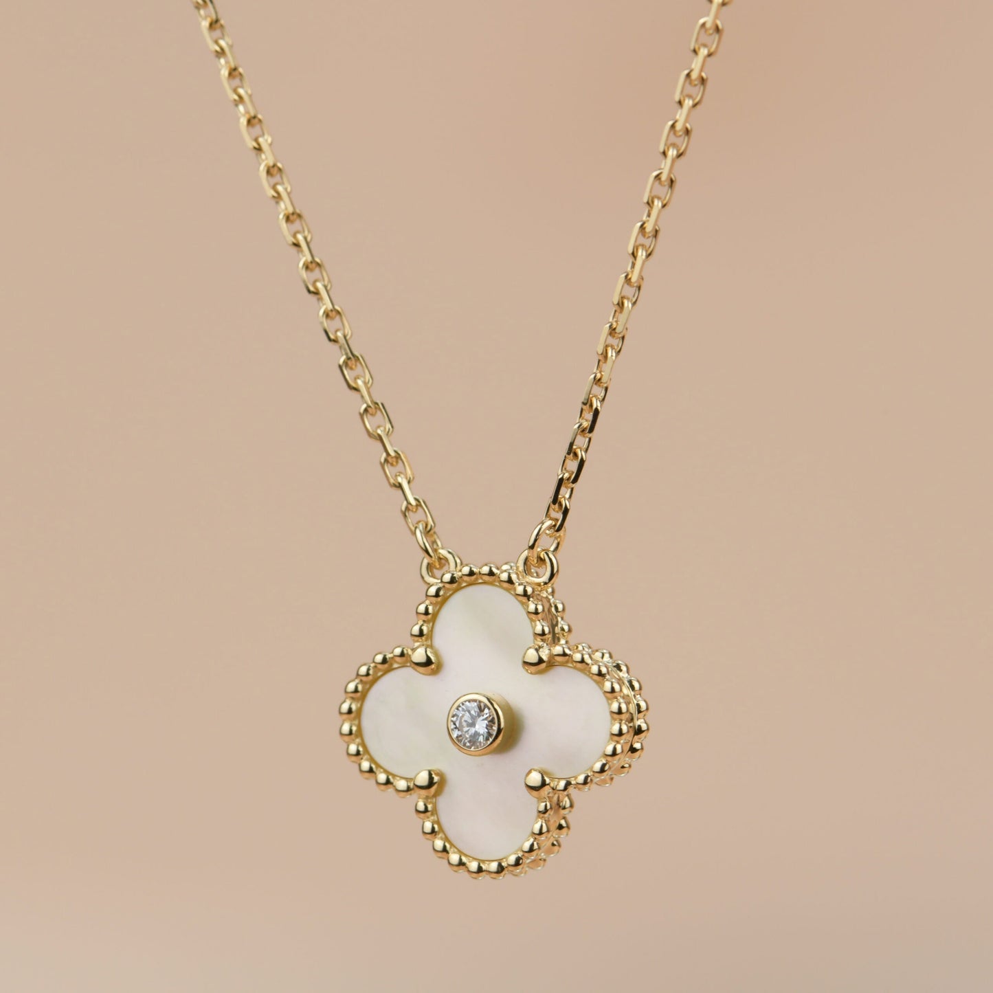 [Love More]CLOVER 15MM DIAMANT GOLD PERLMUTT HALSKETTE