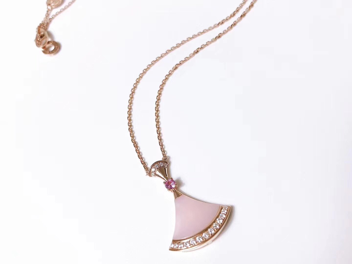 [Love More]DREAM NECKLACE PINK MOP DIAMOND