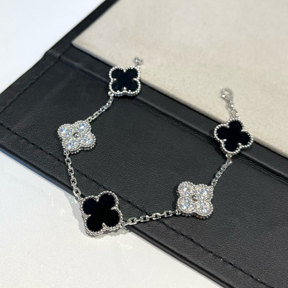 [Love More]CLOVER 5 MOTIF ONYXS DIAMOND BRACELET SILVER