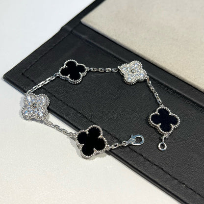 [Love More]CLOVER 5 MOTIF ONYXS DIAMOND BRACELET SILVER