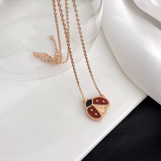 [Love More]LUCKY  CARNELIANS LADYBUG NECKLACE