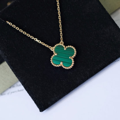 [Love More]CLOVER 15MM MALACHIT EINZELNE BLUMENKETTE