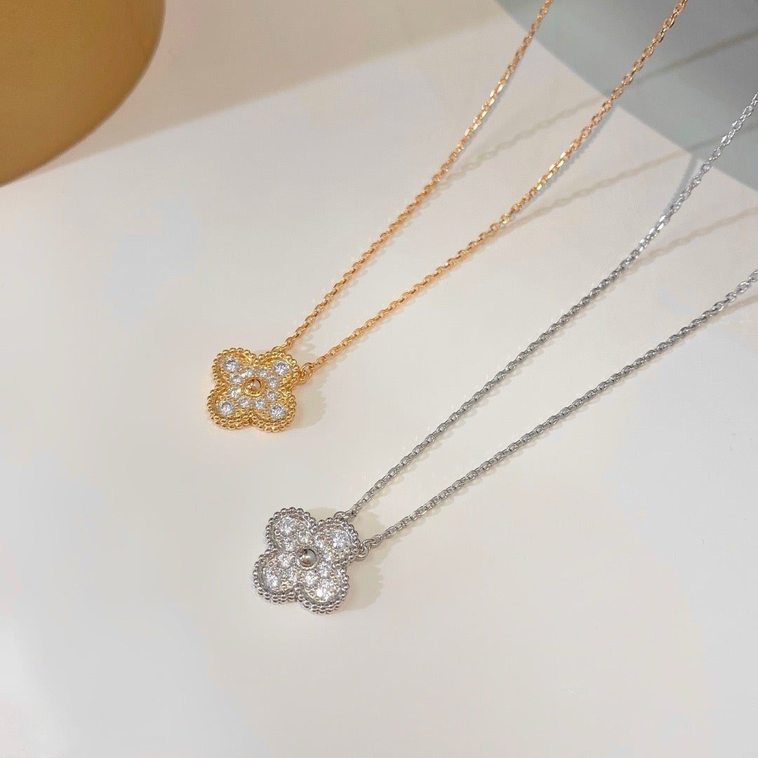 [Love More]CLOVER 15MM DIAMOND SINGLE FLOWER NECKLACE