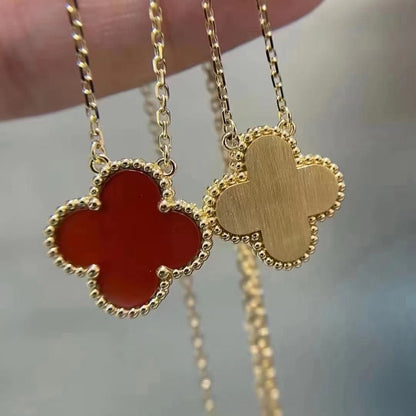 [Love More]CLOVER 15MM CARNELIAN SINGLE FLOWER NECKLACE