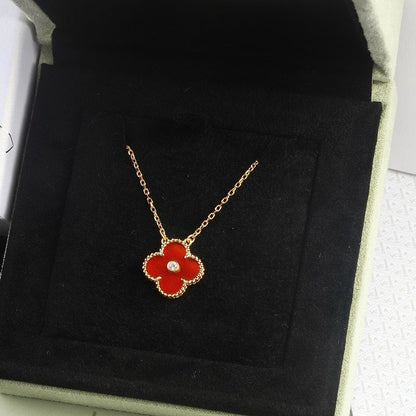 [Love More]CLOVER 15MM DIAMOND CARNELIAN NECKLACE