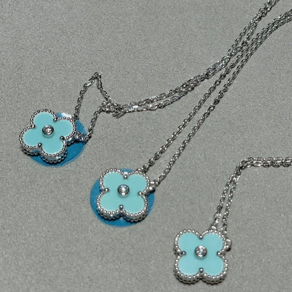 [Love More]CLOVER 1 DIAMOND LIGHT BLUE SILVER NECKLACE