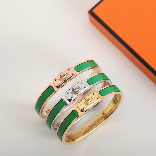 [Love More]HM KELLY GREEN ARMBAND