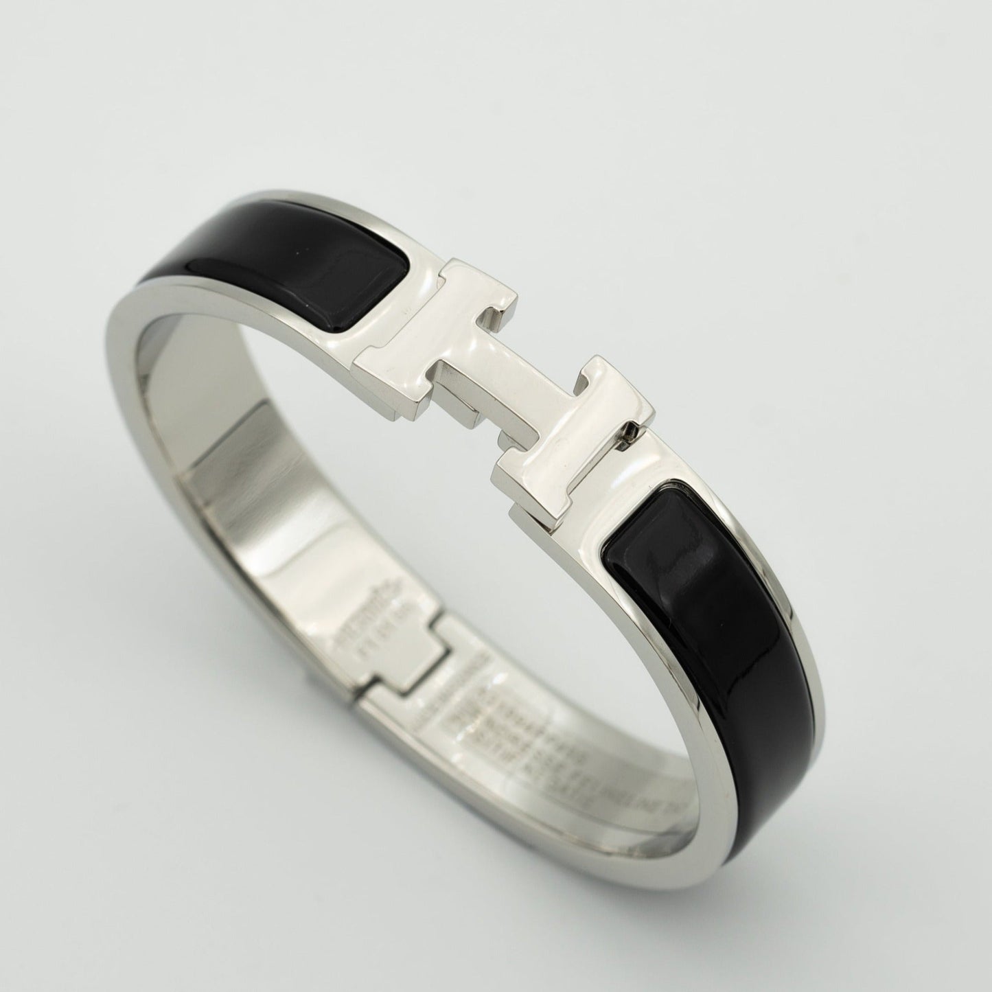 [Love More]H SCHWARZES ARMBAND 