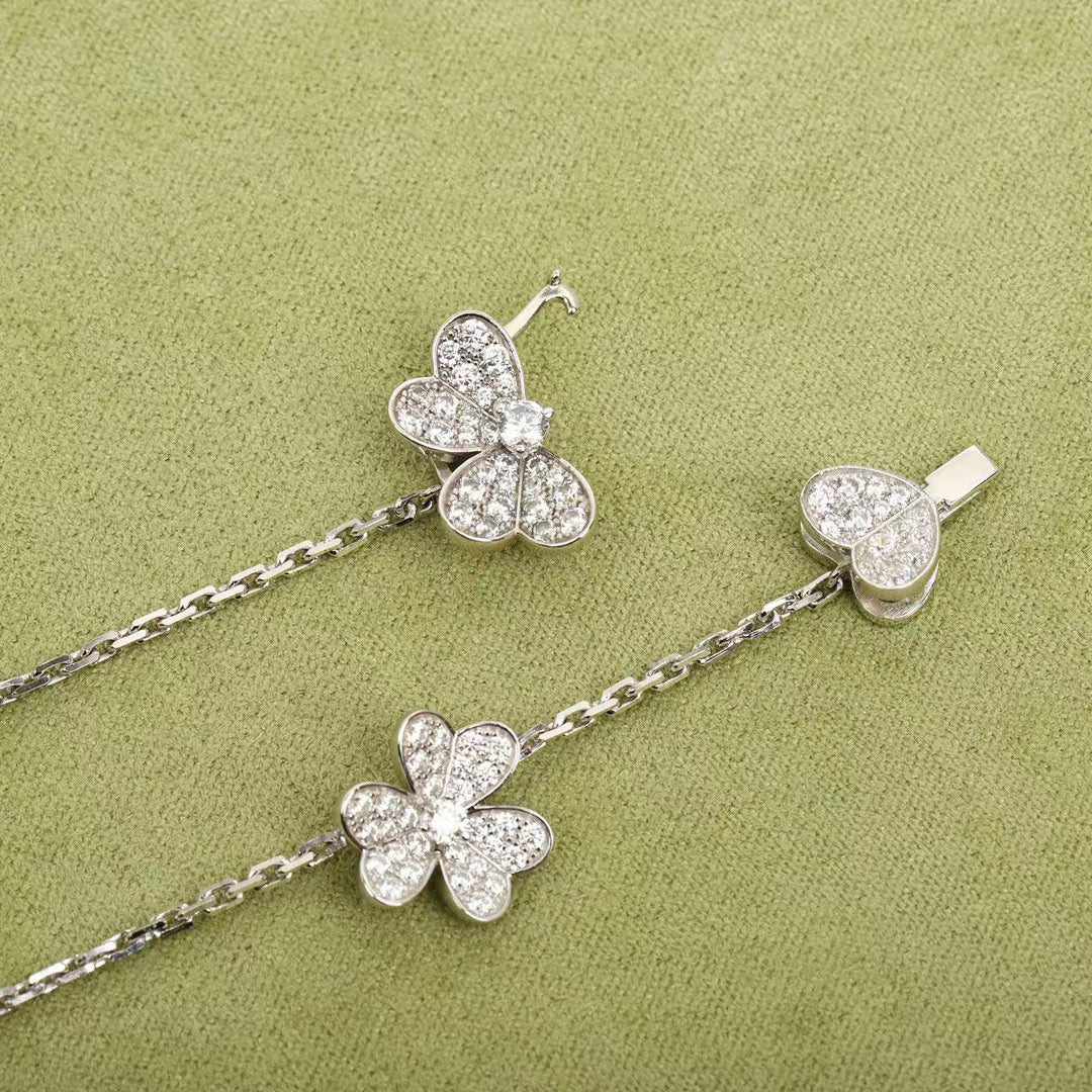 [Love More]FRIVOLE SILVER 9 FLOWERS NECKLACE