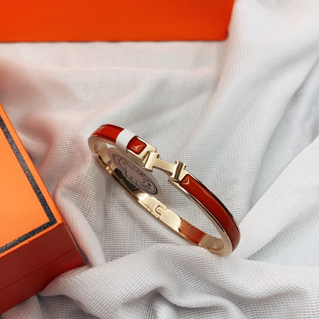 [Love More]CLASSIC HM CLIC RED 8MM ENAMEL BRACELET