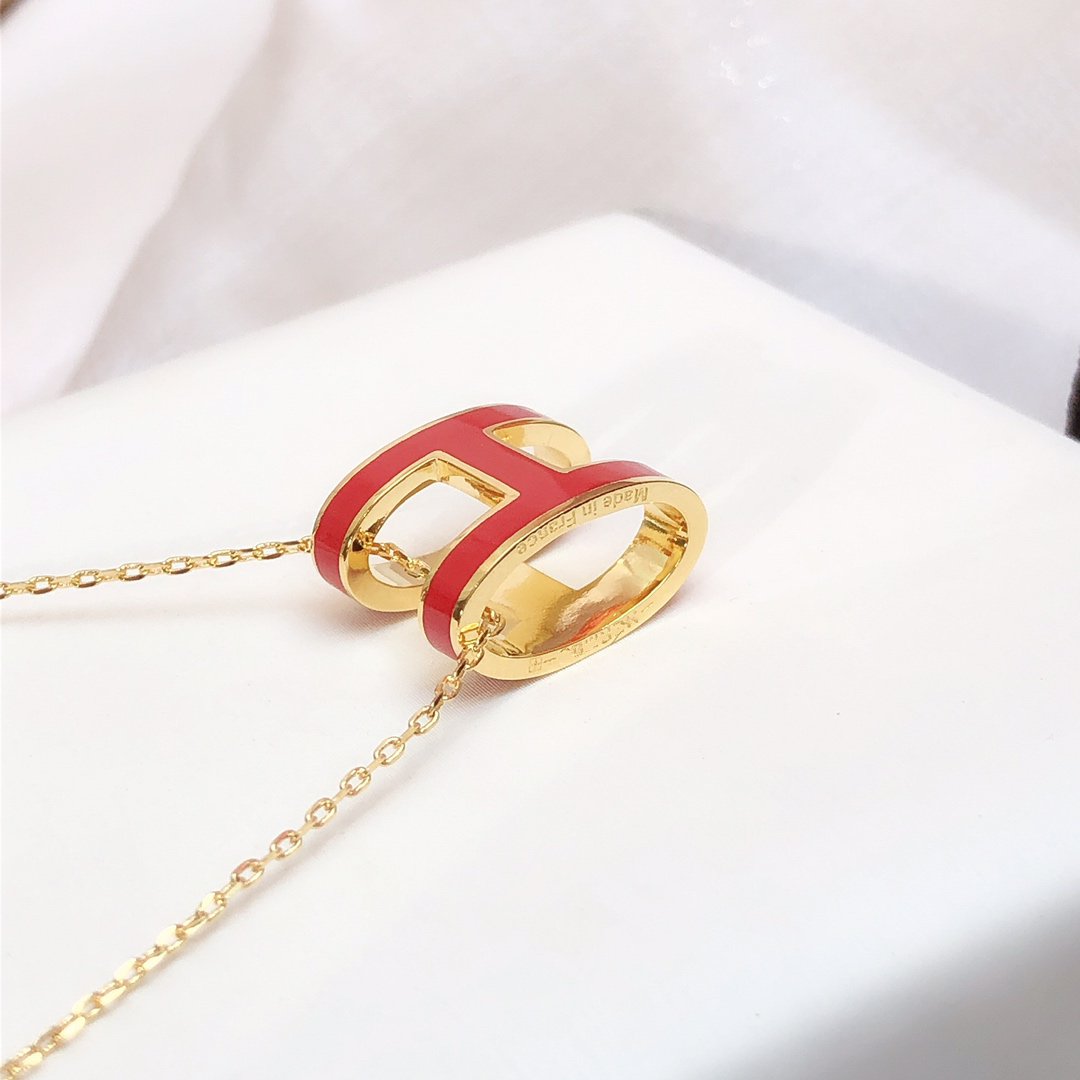 [Love More]HM CLIC RED ENAMEL GOLD NECKLACE