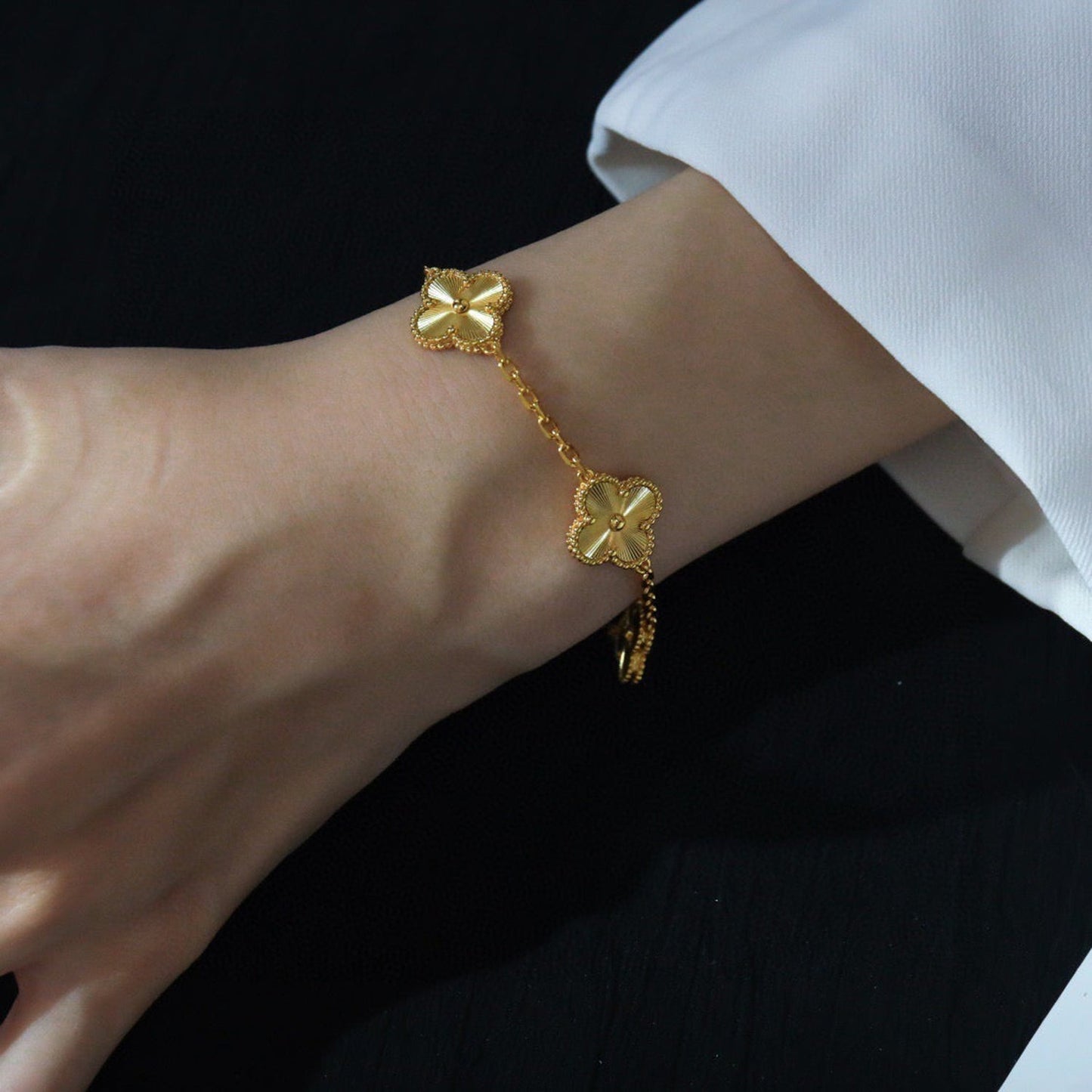 [Love More]CLOVER 5 FLOWERS LASER BRACELET