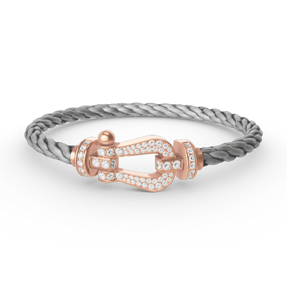 [Love More]FORCE GROSSES HUFEISENARMBAND MIT VOLLMUNDDIAMANTEN IN ROSÉGOLD